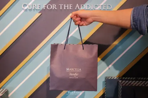 【台中美食】瑪莎拉手工餅舖，網紅必拍的絕美餅舖，人氣熱銷杏仁千層秒殺酥！