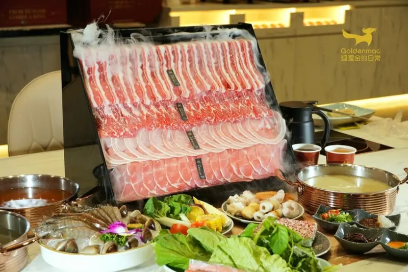 台中美食｜嗑肉石鍋軍福店 超狂肉片瀑布肉控必點 328元起火鍋吃到飽 台中火鍋推薦