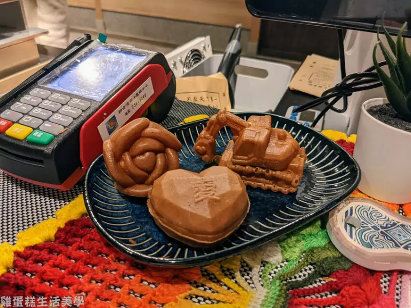 【新竹食記】紅玉滿赤心雞蛋糕(遠百竹北店) - 精緻造型雞蛋糕