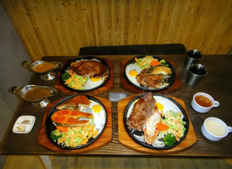 【美食】「傑克牛排」精緻排餐及豐盛的自助吧，石牌牛排推薦，石牌聚餐推薦、榮總美食推薦 (附菜單)