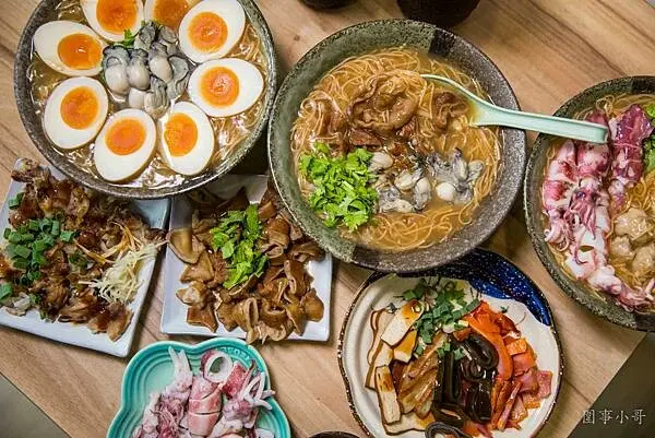 桃園美食-麵線閣，簡單裡帶著細心，麵線閣堅持做好每一碗美味的麵線。