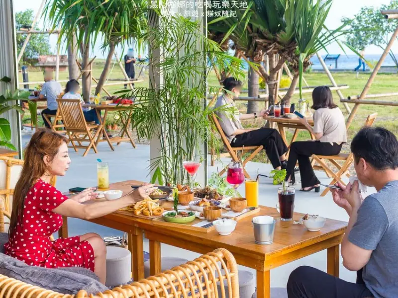 高雄旗津︱海之星沙灘俱樂部　觀浪夕陽瘋狂拍，超好吃餐點和調酒，僞出國島嶼渡假約會耍廢好去處！