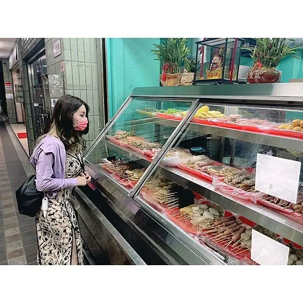 [八德串燒推薦] 品串串燒 又炸又烤的串燒 挑戰熱量爆表 味蕾的滿足 忍不住想要拿起啤酒或是好茶搭配 獨門醬汁 獨特食材 八德外帶美食