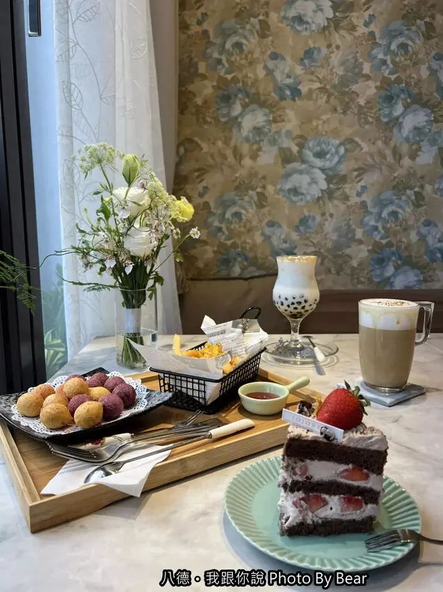 【八德】「我跟你說Share With You．隱身住宅區裡的網美咖啡廳（早午餐/中式套餐/Jojobebe啾啾寶手作甜點/