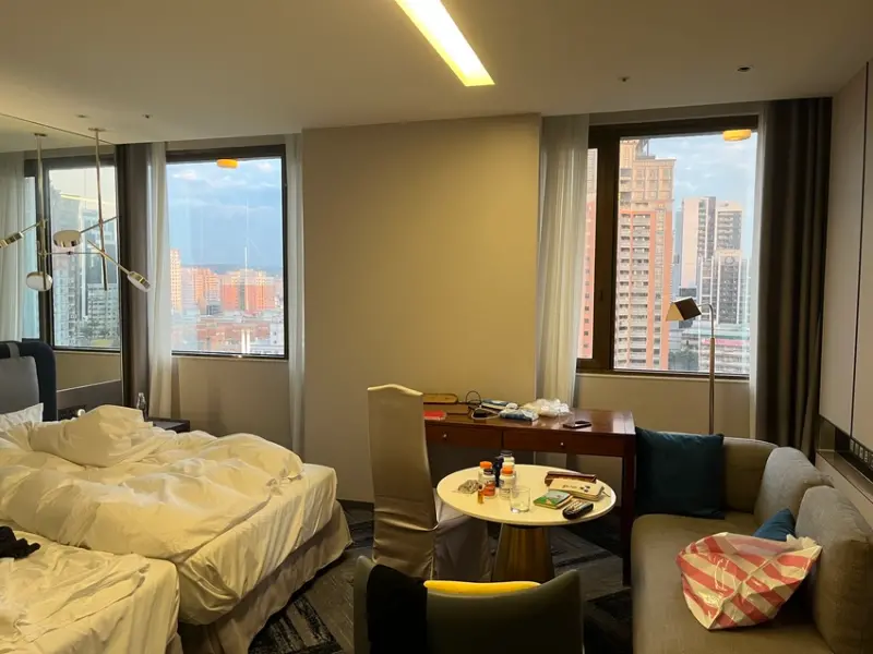 桃園尊爵大飯店，離機場只要15分鐘車程！10天防疫旅館住宿分享（台灣隔離酒店、隔離飯店、檢疫酒店、防疫旅宿、防疫旅館住宿文）