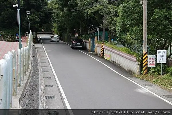 進駐三芝興華驛站的巴埕咖啡／不用上山就能體驗偽露營的歡聚感