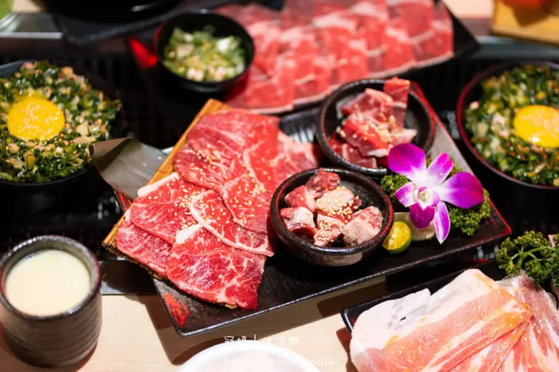 【義崎丼燒肉愛買復興舖】一人爽吃和牛燒肉！台中南區燒烤餐廳推薦，數10款自助吧吃到飽！附菜單