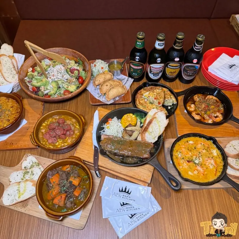 竹北美食。ABV加勒比海餐酒館-竹北光六旗艦店 不用出國也能吃到道地智利料理! 300種以上世界精釀啤酒讓你喝的過癮！ (竹北餐酒館推薦.菜單營業時間地址電話) - 跟著踢小米吃喝玩樂趣