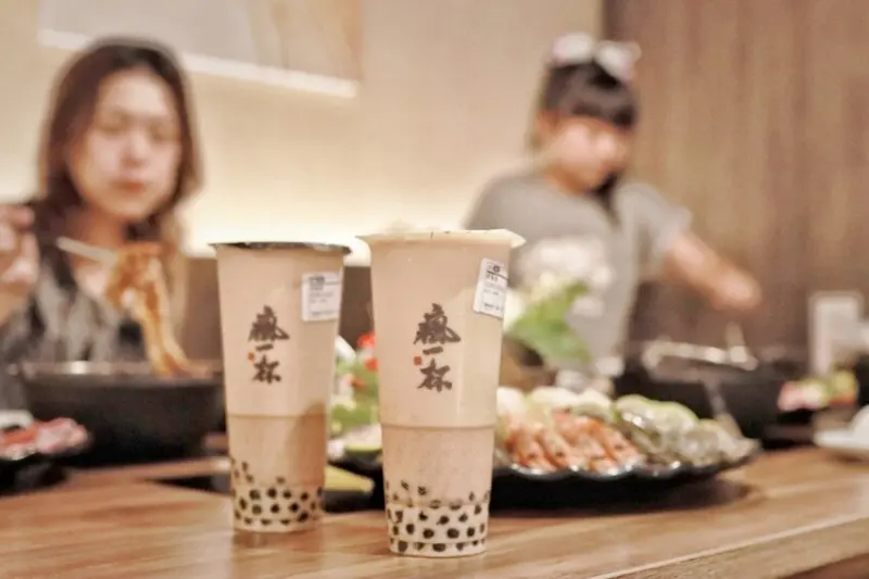 桃園鍋物/中壢瘋一鍋頂鮮鍋物，網路評價高達滿分五顆星的鍋物，我們來朝聖囉