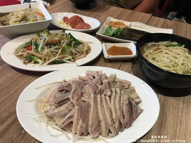 【新北土城區 】✨必比登推薦『阿城鵝肉-土城總店』✖土城美食推薦 ✖土城鵝肉推薦 ✖鵝肉去骨吃起來也太方便~