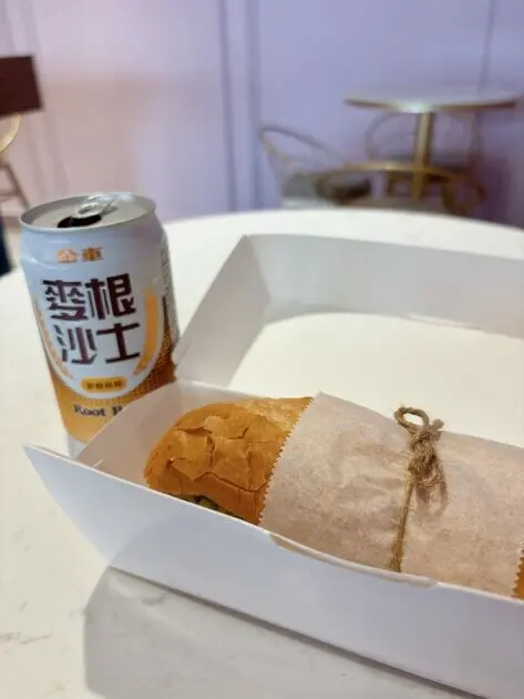 台北松山｜LE BANHMI 樂粄米 酥脆香氣十足的越法三明治 | Beauty Update