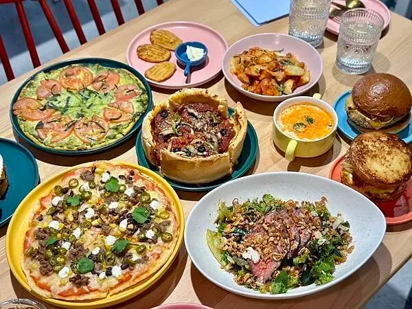 桃園市龜山區[林口美食] Restaurant BREVA 布浬法餐廳 芝加哥主廚 深盤披薩 漢堡美式餐廳 #林口長庚醫院站美食 @蛋寶趴