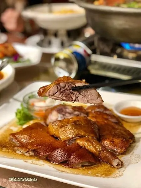 台中北屯聚餐 年菜尾牙春酒【阿秋大肥鵝洲際花園餐廳】進駐好運來 原阿秋大肥鵝黎明路旗艦店 強勢回歸 原味重現