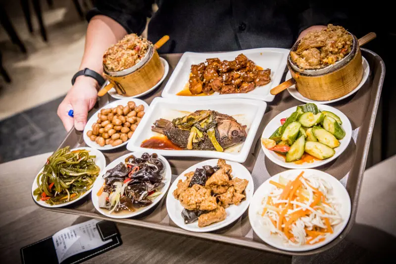 四川吳抄手 遠百竹北店｜連拿四屆米其林推薦的狠角色，超過七十年川菜名店！