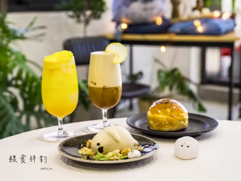 新開幕宜蘭咖啡廳景點「餵食胖豹」超可愛海豹躺豹宜蘭咖啡廳