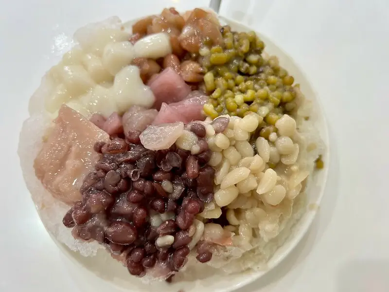 【台灣，台北市，萬華區】龍都冰果專業家（龍都冰果室），等百年老店開門，只為了一晚消暑的冰