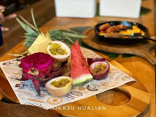 ∥花蓮/住．光復∥麵包樹舍B&B 早餐篇 ๑2022國旅補助可用！平價網美民宿推薦 花蓮夢幻森林早餐分享