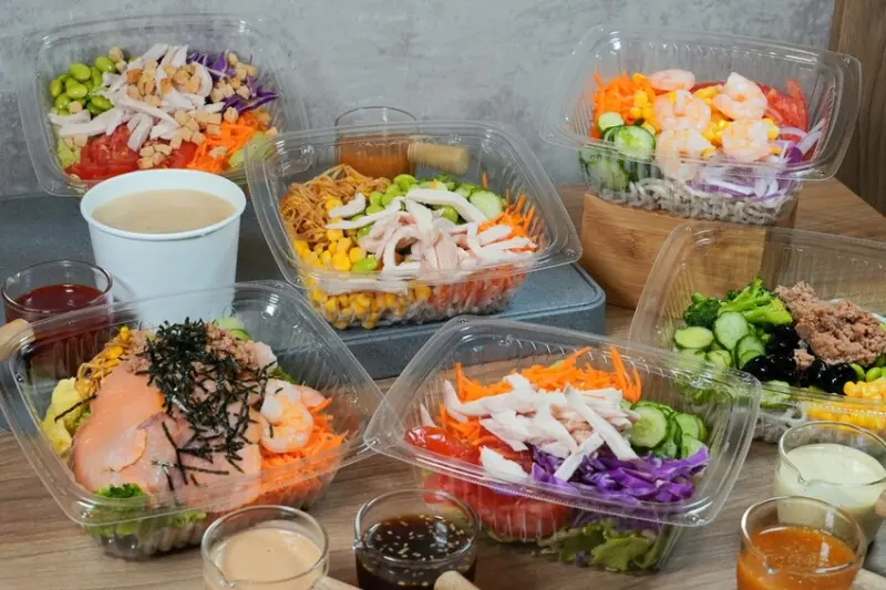 台中美食 │ 沙拉嘿呦沙拉專賣店 99元起泰式、韓式、中式、台式、日式 多國風味人氣沙拉餐盒推薦