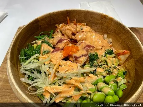 【台北 餐廳】HALOA POKE 夏威夷拌飯(中山店)，夏天用這一味拌飯添加舒爽，熱氣退散