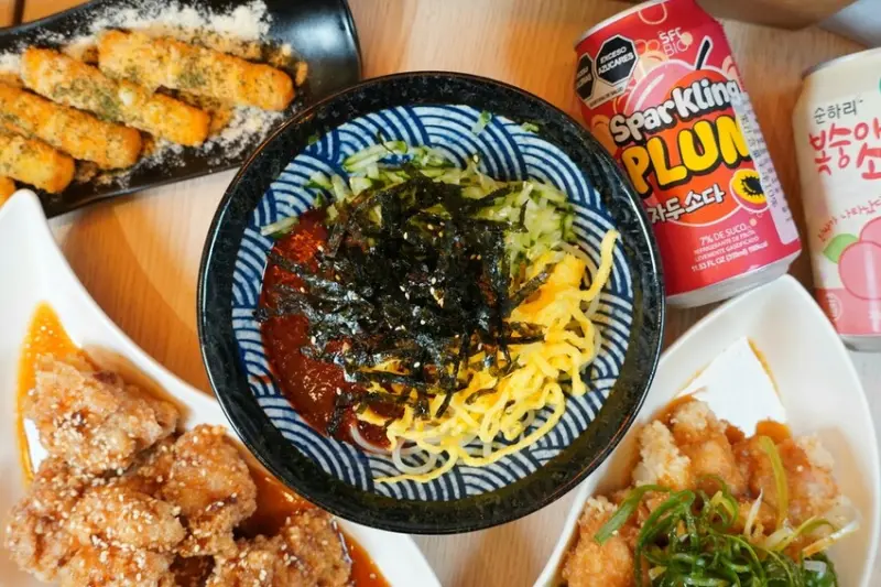 台中美食｜韓雞Bar 100%韓國道地炸雞 台灣溫體雞與韓式醬料的完美結合 追聚、野餐、露營必備美食