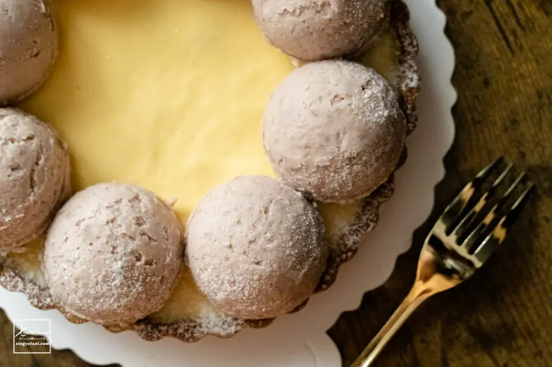 桃園｜青埔甜點【日福 OH HAPPY DAY 書法店】訂做生日蛋糕 / 8吋芋泥布丁塔 - 快門下的幸福