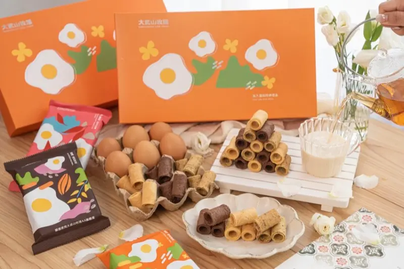 大武山蛋捲｜中秋送這盒超吸睛! 嚴選AA級鮮蛋的「蛋入蛋捲」，酥脆濃郁一口就愛上