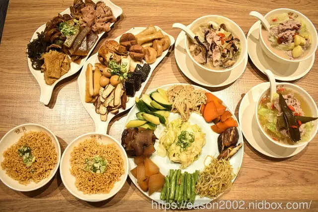 台北宵夜新選擇 | 雙月食品社 森林公園店 連續5年蟬連米其林必比登推薦