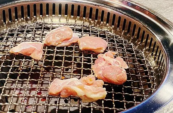 東區燒肉推薦│豆町村燒肉-專人代烤 酒之放題，質量非常好的日式激安燒肉店-台北美食推薦-45.jpg