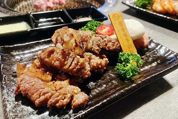 東區燒肉推薦│豆町村燒肉-專人代烤 酒之放題，質量非常好的日式激安燒肉店-台北美食推薦60.jpg