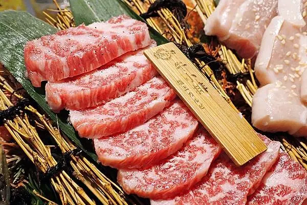 東區燒肉推薦│豆町村燒肉-專人代烤 酒之放題，質量非常好的日式激安燒肉店-台北美食推薦-35.jpg