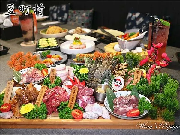 東區燒肉推薦，豆町村燒肉，桌邊烤肉服務，牛舌的魔方，干貝大麥克，生牛肉，國父紀念館美食，大安人氣燒肉，台北必吃燒肉餐廳，聚餐餐廳。