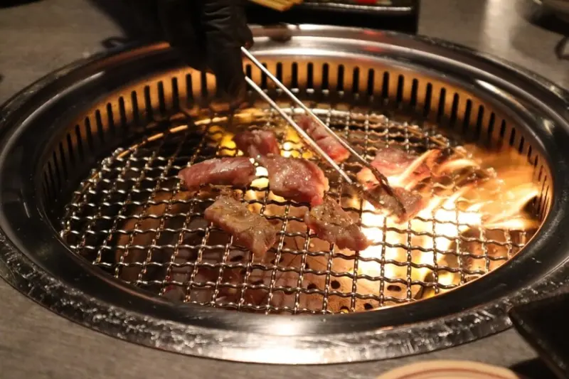  捷運國父紀念館美食推薦：豆町村燒肉/ WalkerLand窩客島整理提供 未經許可不可轉載