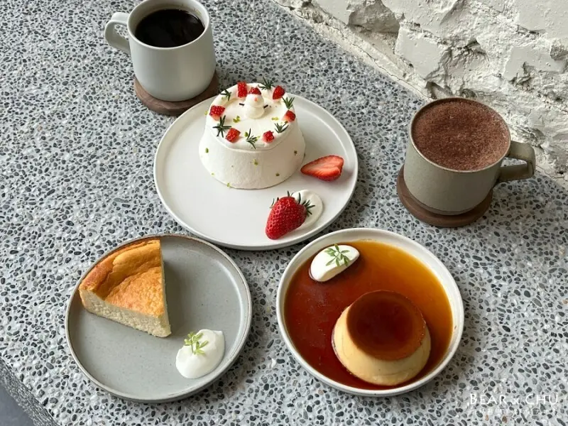 新莊輔大咖啡廳推薦│QUEEN SHOP Life Store・台灣原創服飾品牌的咖啡、花藝、烘焙複合式門市