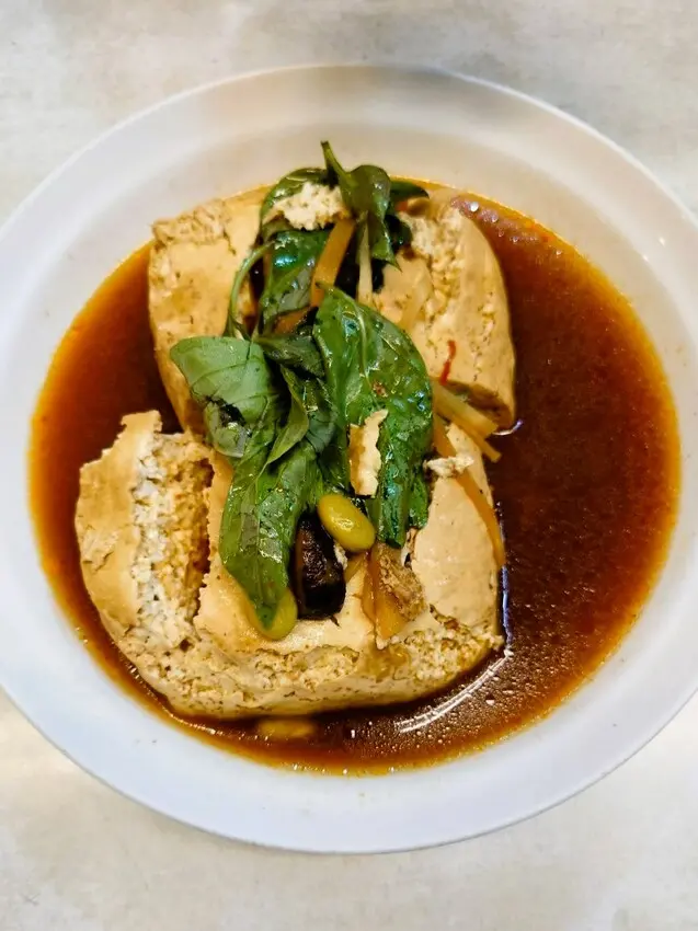 【台北 夜市小吃】南機場夜市 臭老闆現蒸臭豆腐-本店(純素)