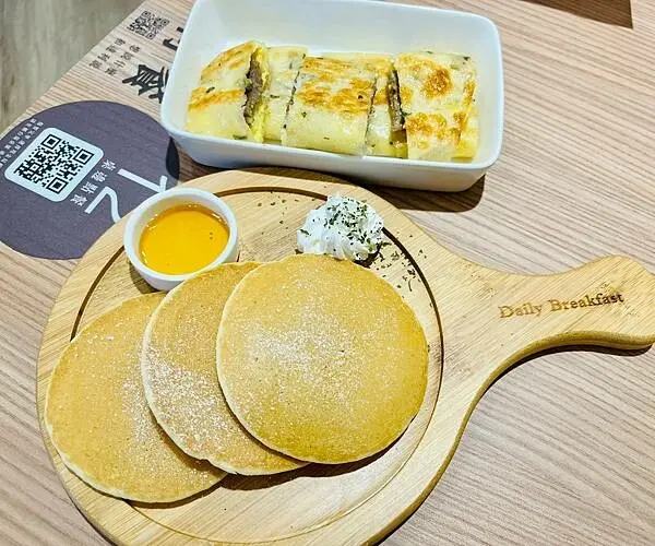 【新北 三重】達利早餐-三重溪尾店Daily Breakfast//明亮舒適的早晨 用心吃早餐 吃早餐用心 2022新開幕最新分店