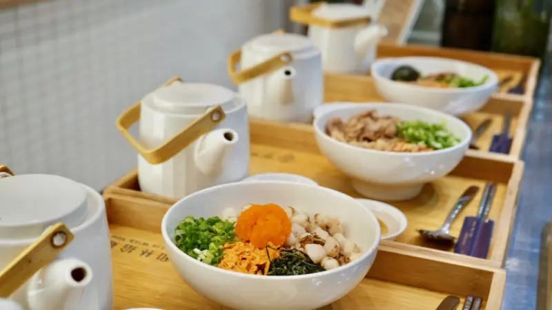 [高雄] 和林拾麵｜高雄必吃文青麵店！創意拌拌麵一麵三吃，超浮誇干貝麵必點！