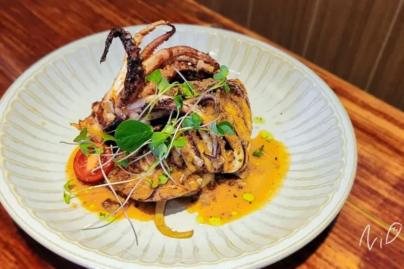 [嘉義東區]小洋蔥Little Onion 手作料理。普利亞風味貓耳麵/鐮刀烤半雞/烤魷魚。主廚不滅的熱情淬煉成桌上義式美味佳餚