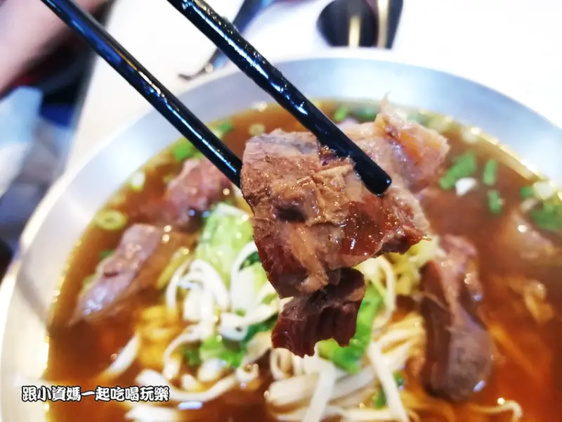 【台東市美食記】林記牛肉麵 網友力推的平價小吃名店 用料實在吃好撐