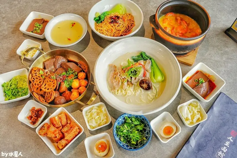 人生麵館：台中逢甲必吃麻辣拌麵，辣鍋滷味超過癮，潮汕砂鍋粥推薦必點