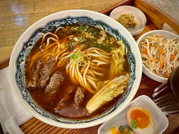 [信義區美食] 究濃老饕牛肉麵  微風信義 @蛋寶趴趴go