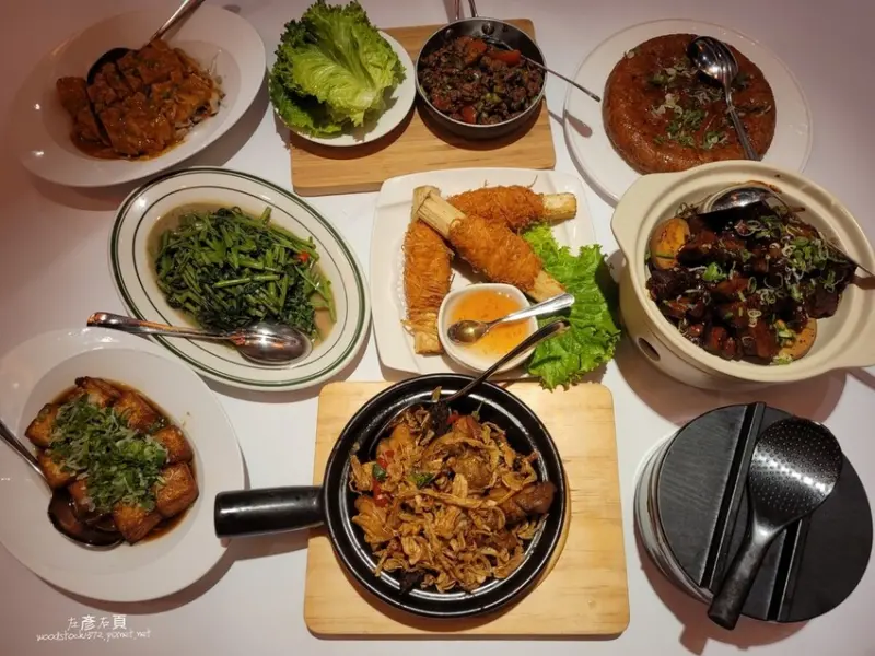 台南中西區《時時香RICE BAR - 台南三越西門店》｜瓦城品牌跨菜系中式料理，米香、菜香、茶香、酒香都在時時香｜菜單