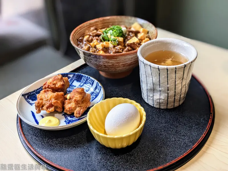 【新竹食記】牛洞食堂(竹北勝利店) - 200元內就能吃到高品質丼飯套餐，這CP值真的很可以