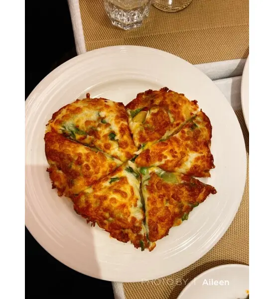 行天宮站美食｜喜悅舒活藝文室 素食友好的蔬食餐廳 多種口味的蔬食披薩 | Beauty Update