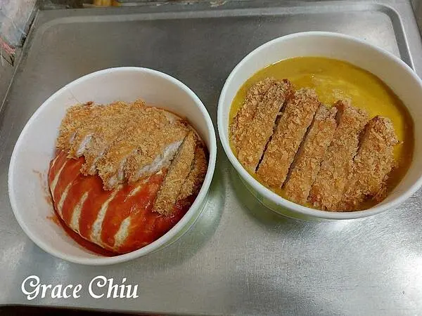 鴨子蛋包飯～蛋包飯裡的炒紅飯粒粒分明夠火候，炸豬排卡滋卡滋好好吃（萬華東園街28巷）