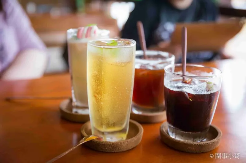 宜蘭五結咖啡廳推薦-河岸秘境咖啡，愜意的環境還有美味的餐飲，很容易就會在這個小小秘境裡迷失忘返一整天呢