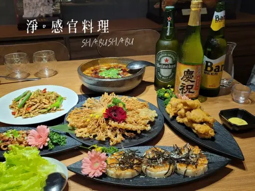 【淨感官料理】川菜水煮牛爽辣飽滿必吃!台中南屯宵夜景觀餐廳推薦 多道精緻中式料理下酒菜