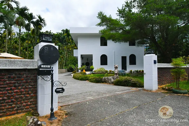 日月晨夜villa |日月潭民宿包棟推薦，純白歐風莊園建築，客房設備新穎，可烤肉玩水