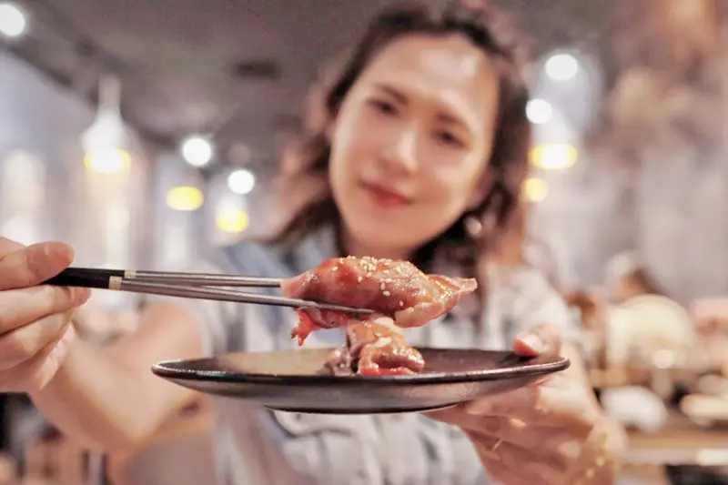 桃園鍋物吃到飽/中壢荖子和牛，無肉不歡者的最愛，只要798元還可享炙燒和牛壽司隨你吃