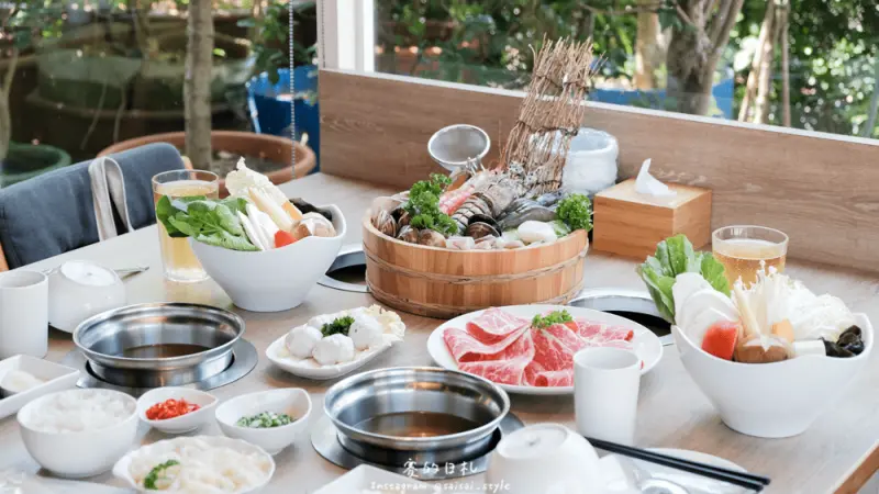 55 POT 精緻鍋物｜桃園青埔火鍋｜近桃園華泰名品城outlet美食，海鮮食材新鮮、高CP值享受 ♥ 空間舒適、桃園聚餐