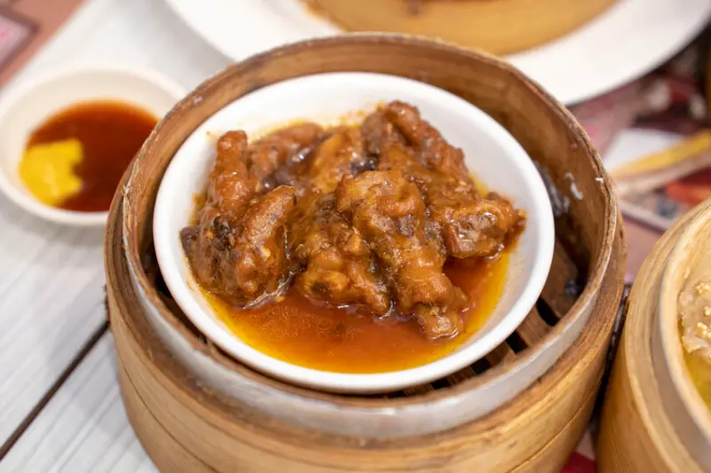 新店美食 蒸旺港式茶餐廳｜平價港式茶餐廳，小點、排骨、炒飯口味到位～